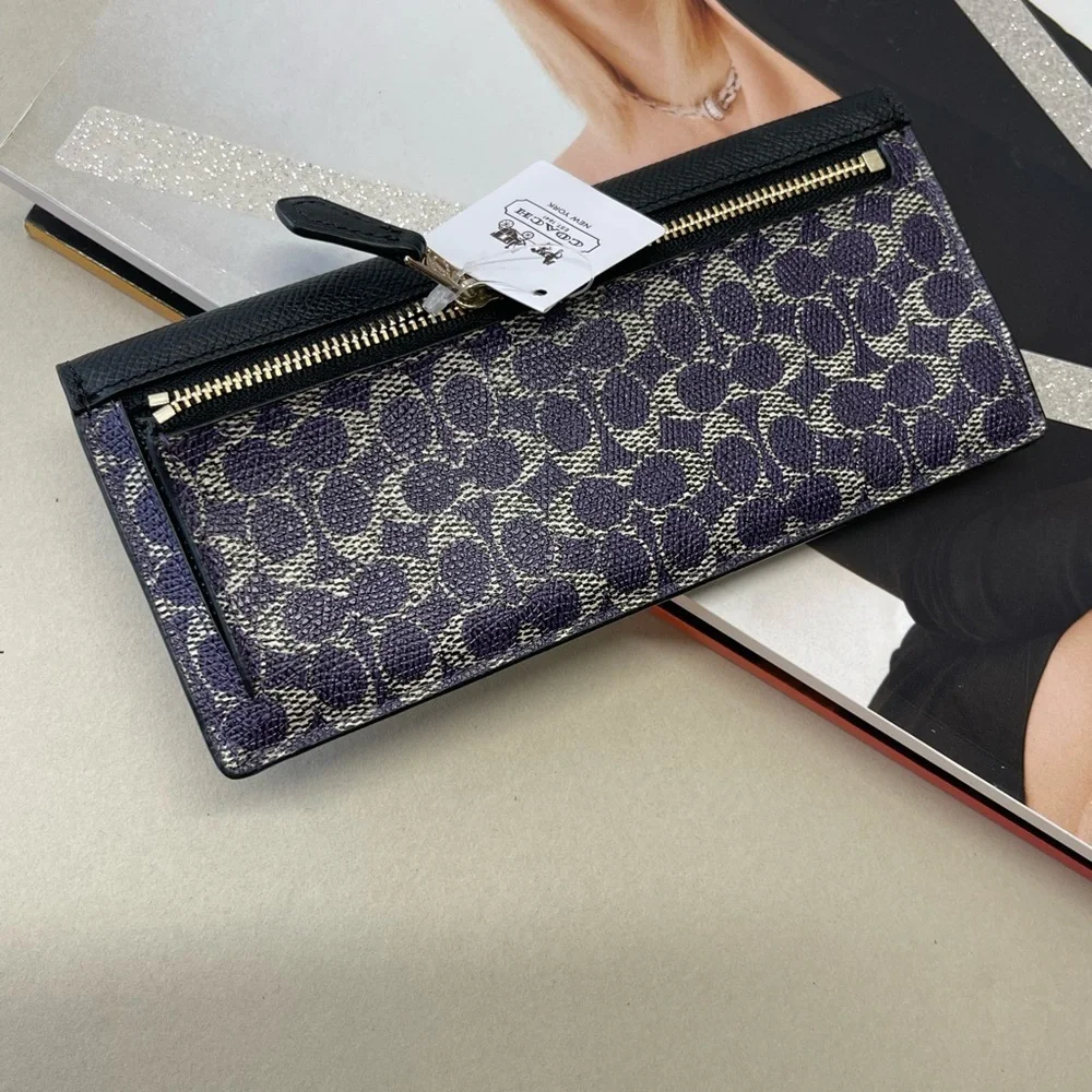 (new+tag) Coach signature monogram classic violet black soft wallet